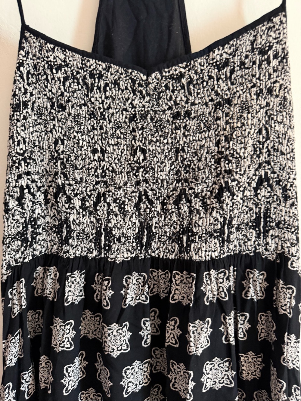 Band of Gypsies Black and White Printed Maxi Dress - Picture 4 of 11